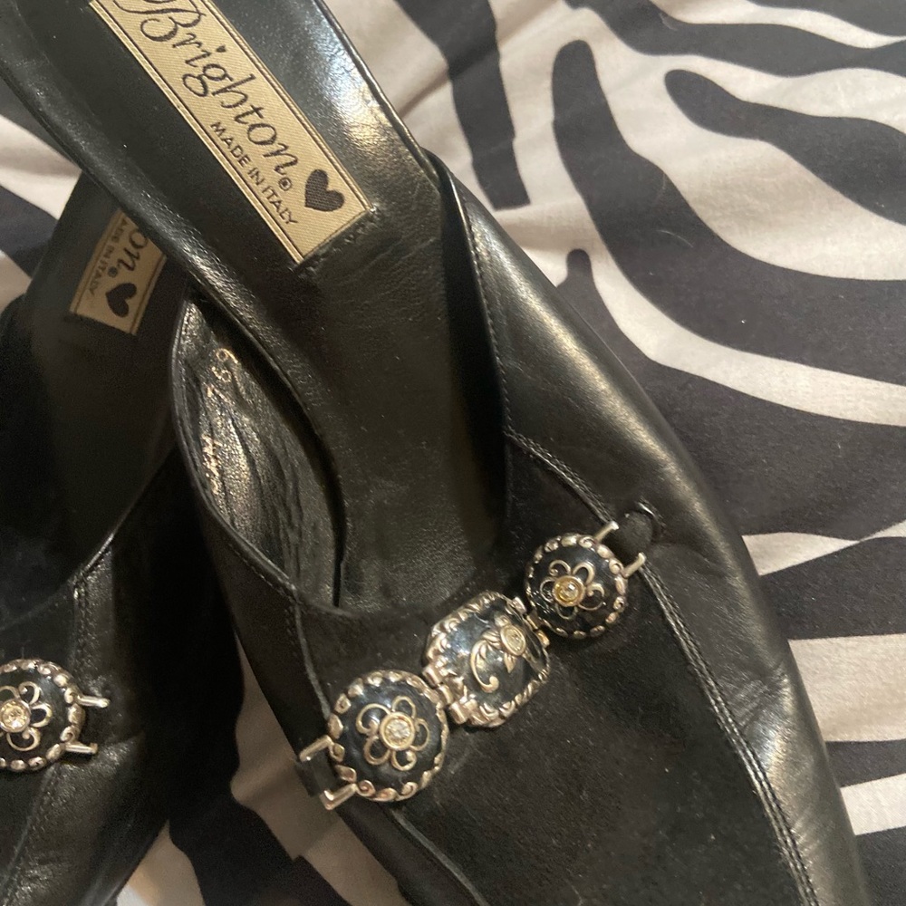 Brighton made in Italy leather slides size 8 1/2 - Picture 2 of 6